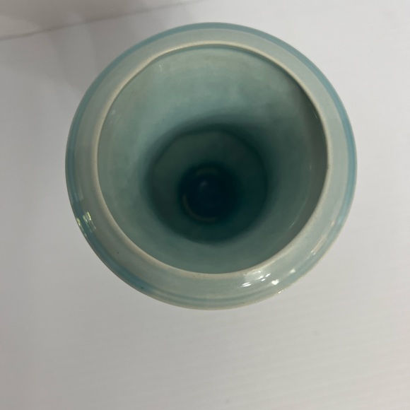 Estee Lauder Ocean blue design motif urn shaped vase Measures5 1/2" Tall 4" Wide - Picture 5 of 8